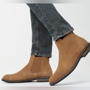 NWT Bruno Marc Tan Suede Chelsea Boots Size 9.5